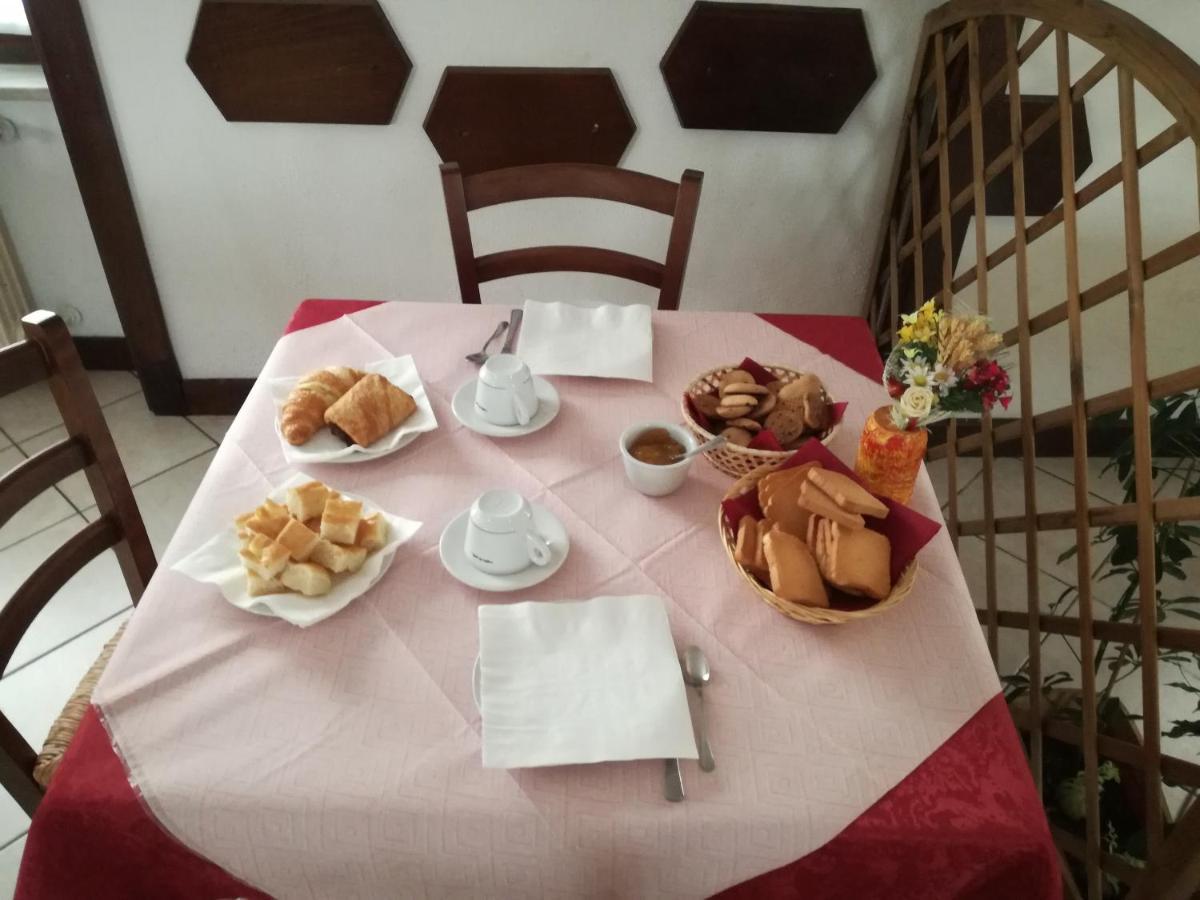 Albergo Al Castello Millesimo Ngoại thất bức ảnh