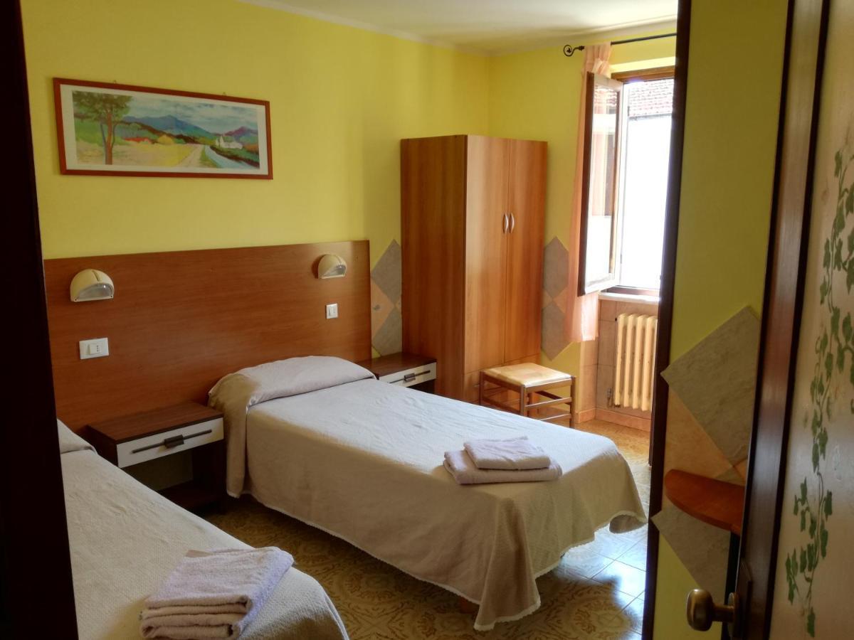 Albergo Al Castello Millesimo Ngoại thất bức ảnh